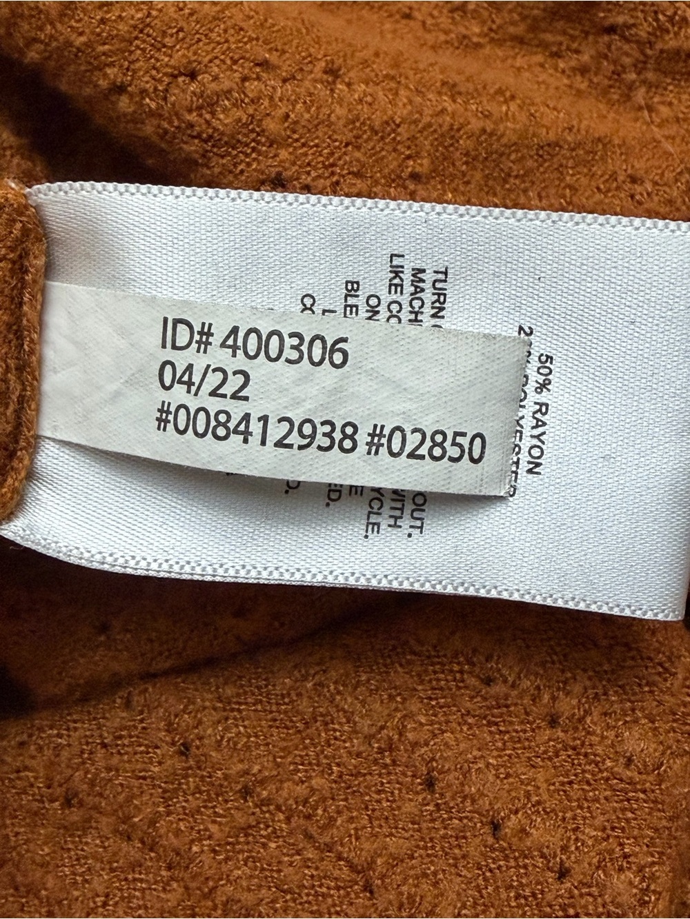 Express Women's Burnt Orange Button-Front Ribbed Cardigan - Picture 4 of 7
